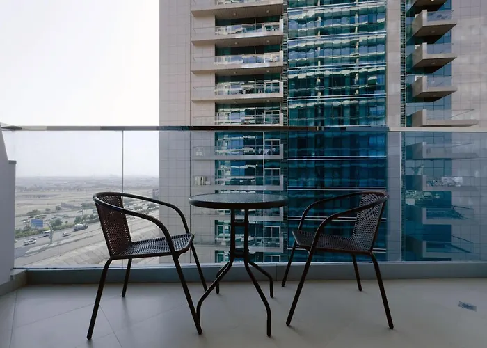 Canal Access Studio, 1 Min Walk To Business Bay Marina